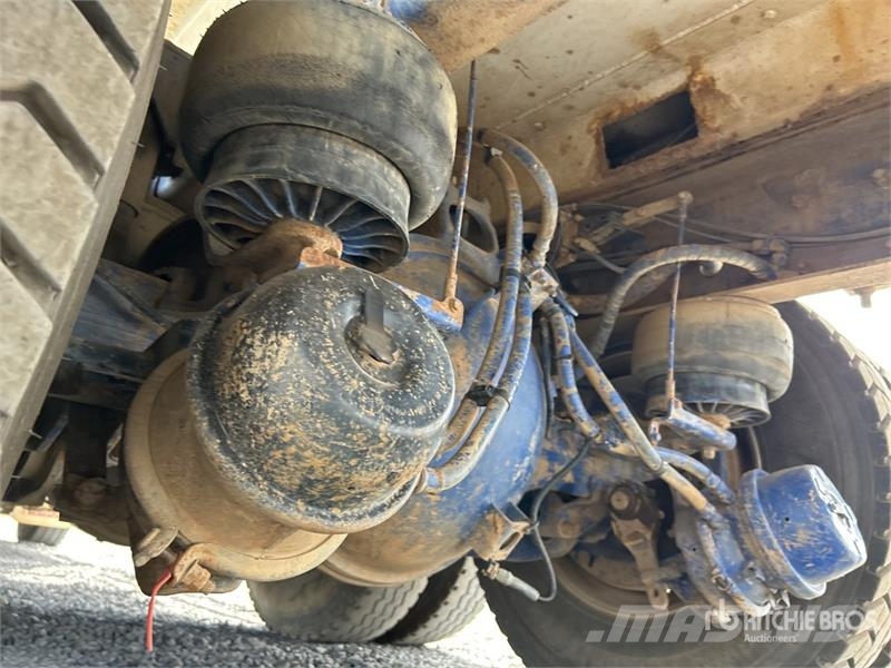 Kenworth T608 10000 L 6x4 Water Truck Kamioni za vodu