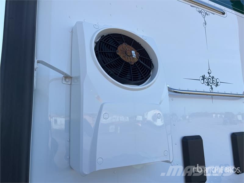 Kenworth T610 6x4 T/A Sleeper Truck Tractor Dragbilar