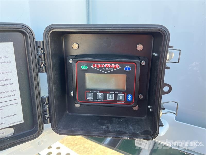 Kenworth T610 6x4 T/A Sleeper Truck Tractor Dragbilar
