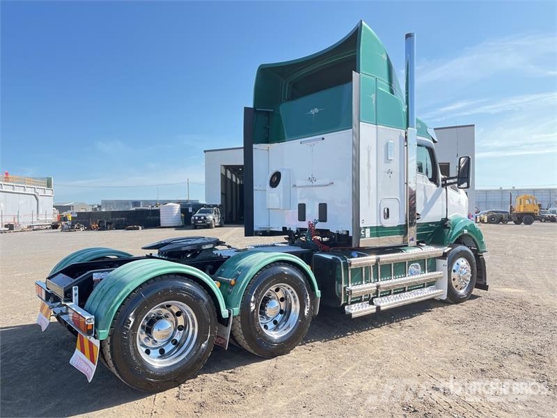 Kenworth T610 6x4 T/A Sleeper Truck Tractor Dragbilar