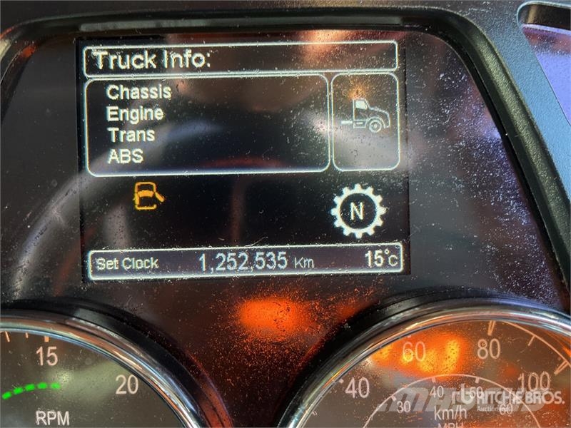 Kenworth T610 6x4 T/A Sleeper Truck Tractor Dragbilar