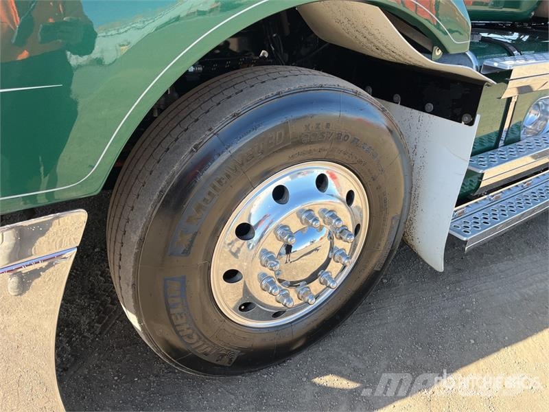 Kenworth T610 6x4 T/A Sleeper Truck Tractor Dragbilar