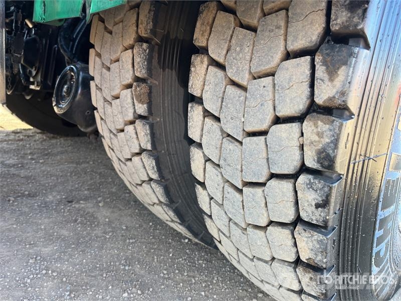 Kenworth T610 6x4 T/A Sleeper Truck Tractor Dragbilar