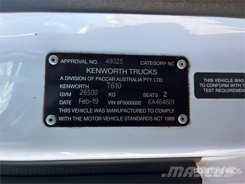 Kenworth T610 6x4 T/A Sleeper Truck Tractor Trækkere