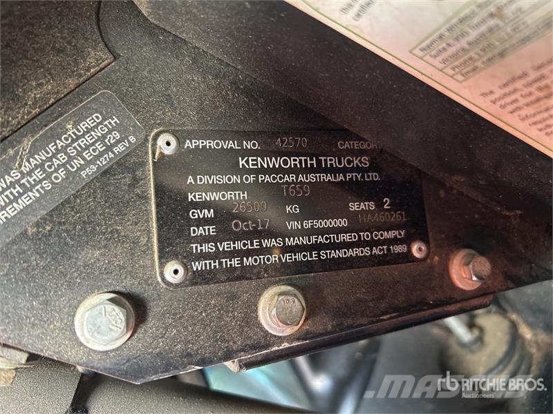 Kenworth T659 6x4 T/A Sleeper Truck Tractor Trækkere