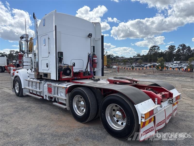 Kenworth T909 Trekkers