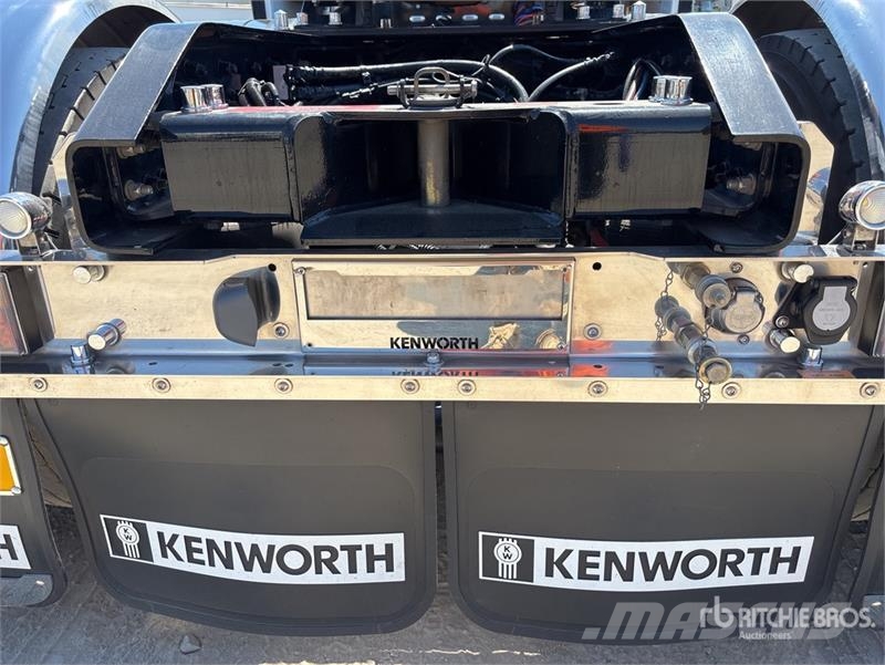 Kenworth T909 وحدات الجر