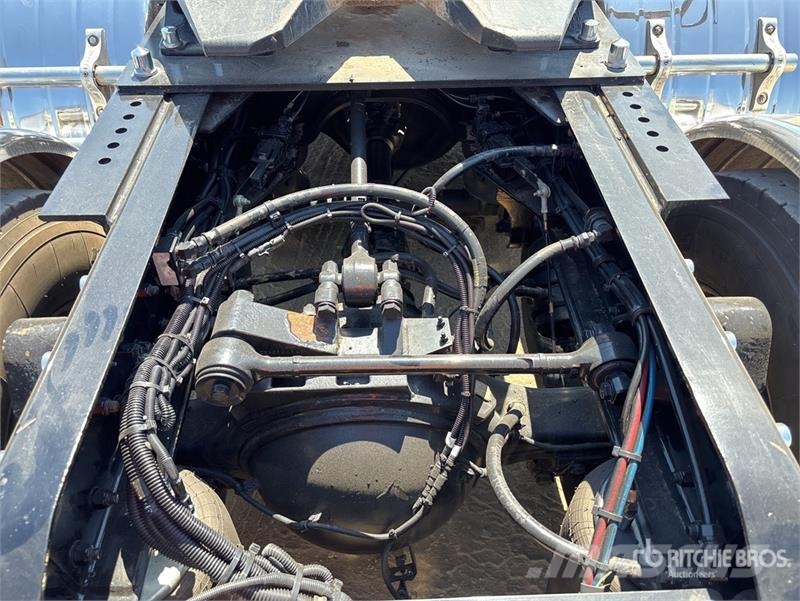 Kenworth T909 وحدات الجر