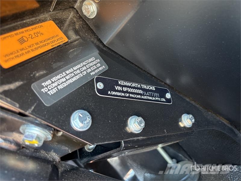 Kenworth T909 وحدات الجر