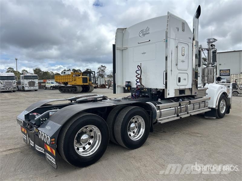 Kenworth T909 Çekiciler