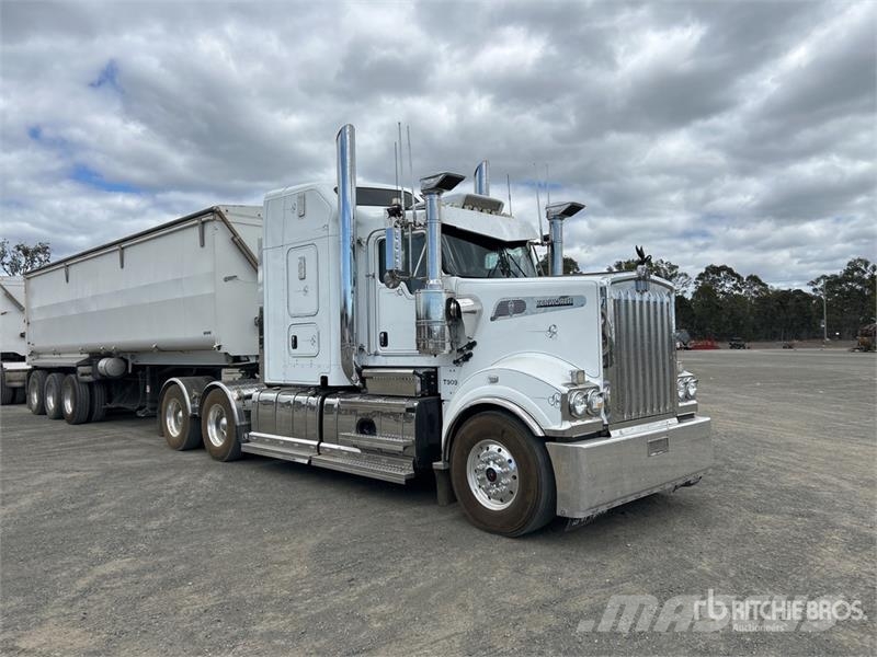 Kenworth T909 Sadulveokid