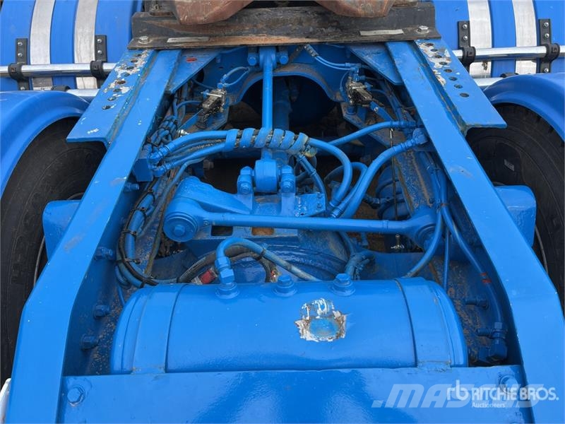 Kenworth T909 6x4 T/A Day Cab Truck Tractor Naudoti vilkikai