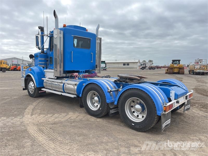 Kenworth T909 6x4 T/A Day Cab Truck Tractor Naudoti vilkikai