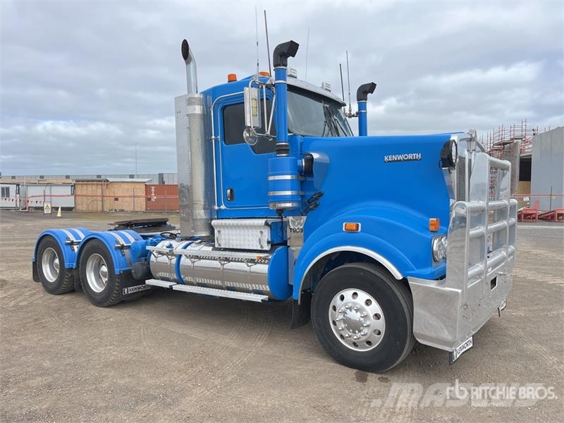 Kenworth T909 6x4 T/A Day Cab Truck Tractor Naudoti vilkikai