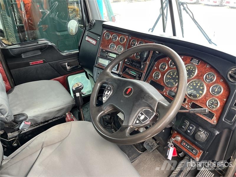 Kenworth T909 6x4 T/A Day Cab Truck Tractor Naudoti vilkikai