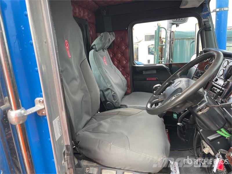 Kenworth T909 6x4 T/A Day Cab Truck Tractor Naudoti vilkikai