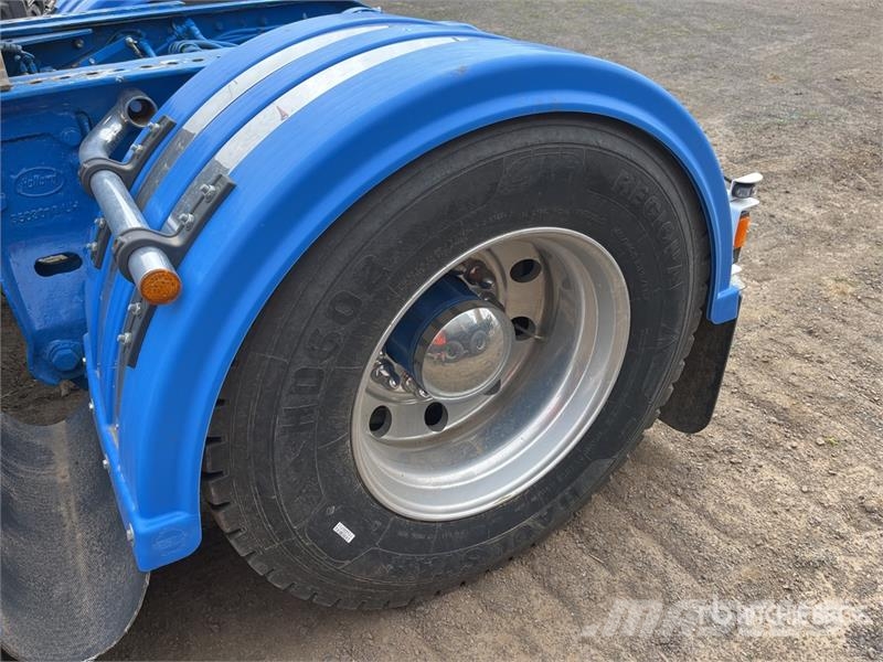 Kenworth T909 6x4 T/A Day Cab Truck Tractor Naudoti vilkikai