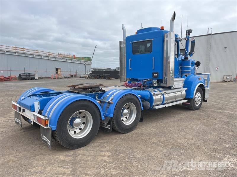 Kenworth T909 6x4 T/A Day Cab Truck Tractor Naudoti vilkikai