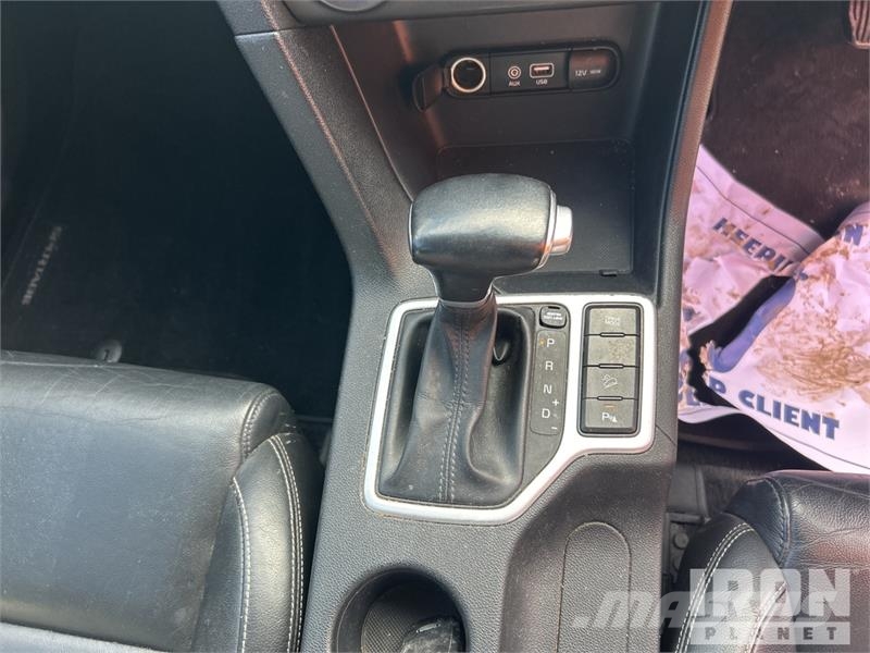Kia Stonic SUV Sõiduautod