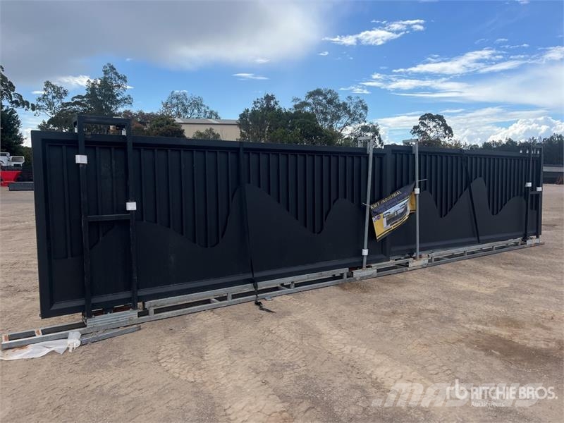  KMY 9800 mm x 1800 mm Steel Bi-Parting Driveway Ga Other farming machines