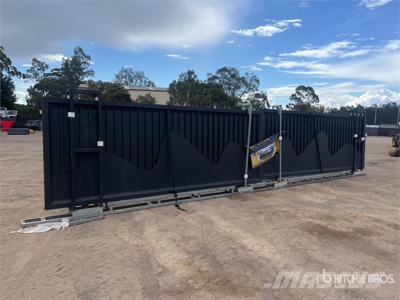  KMY 9800 mm x 1800 mm Steel Bi-Parting Driveway Ga Other farming machines