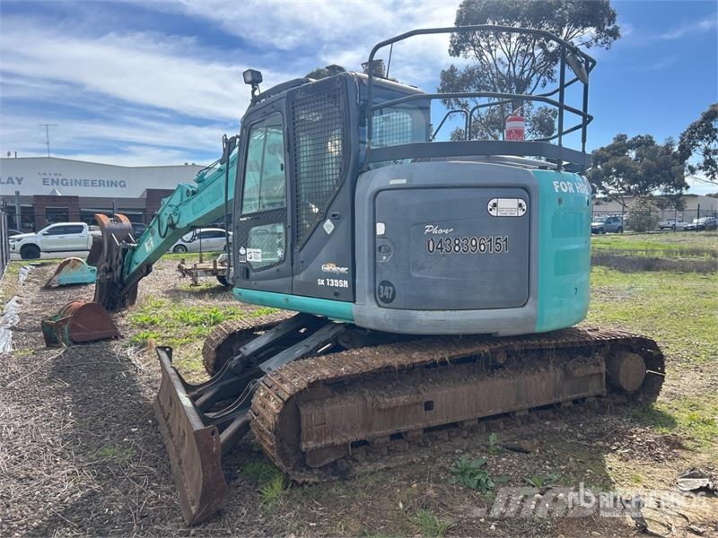 Kobelco SK135SR-2 Tracked Excavator Roomikekskavaatorid