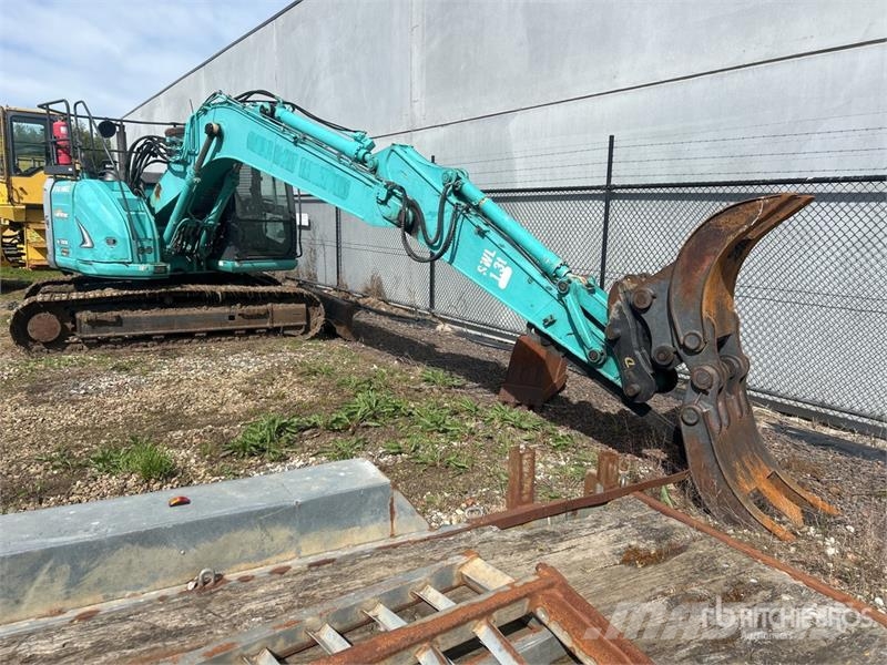 Kobelco SK135SR-2 Tracked Excavator Roomikekskavaatorid