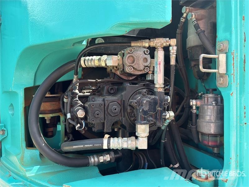 Kobelco SK135SR-3 Tracked Excavator Верижен екскаватор