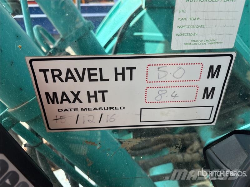 Kobelco SK135SR-3 Tracked Excavator Верижен екскаватор