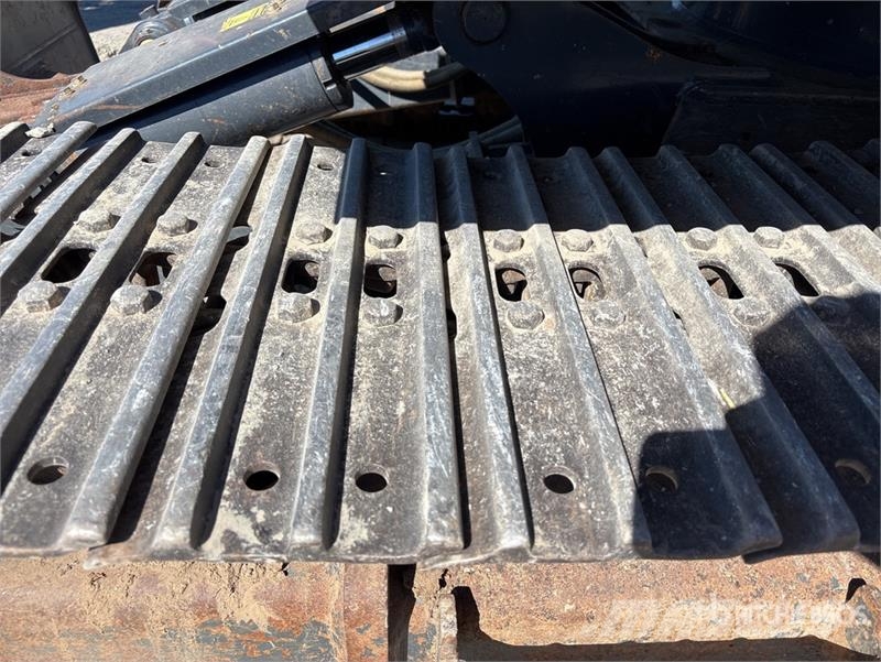 Kobelco SK135SR-7 Tracked Excavator Crawler excavators