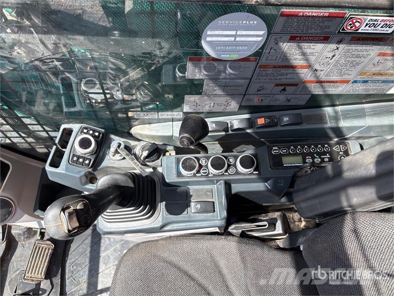 Kobelco SK135SR-7 Tracked Excavator Crawler excavators