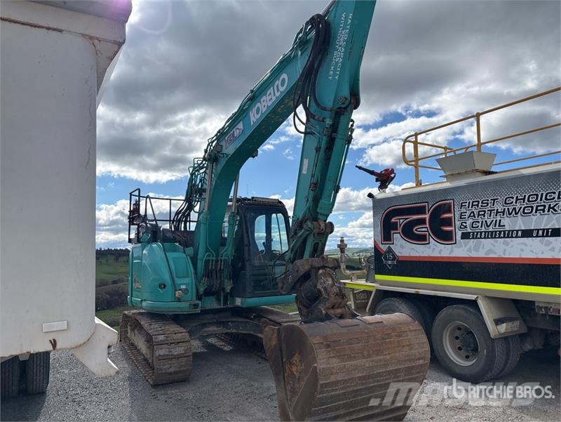 Kobelco SK140SRLC-5 Bagri goseničarji