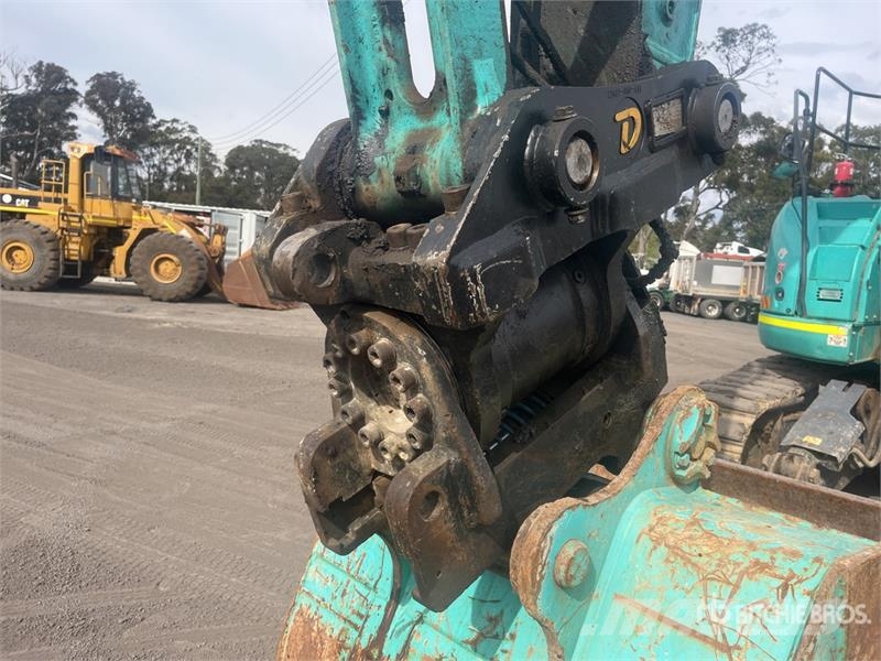 Kobelco SK235SR Tracked Excavator Raupenbagger