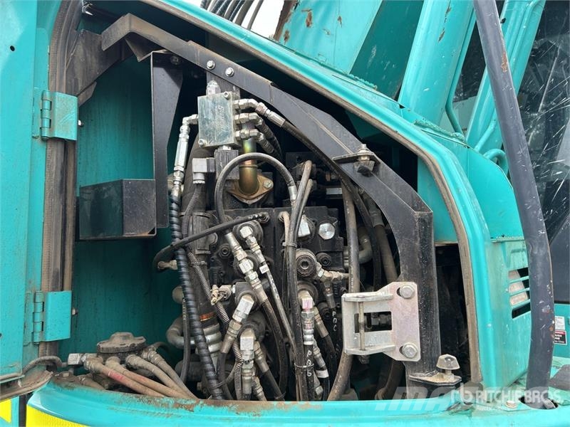 Kobelco SK235SR Tracked Excavator Raupenbagger