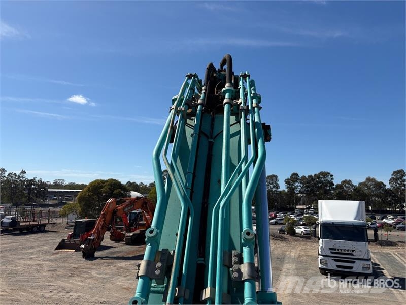 Kobelco SK350LC-10 Tracked Excavator Crawler excavators