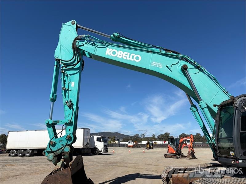 Kobelco SK350LC-10 Tracked Excavator Crawler excavators