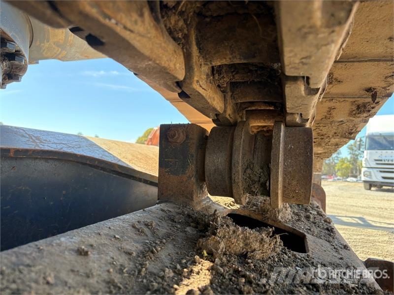 Kobelco SK350LC-10 Tracked Excavator Crawler excavators