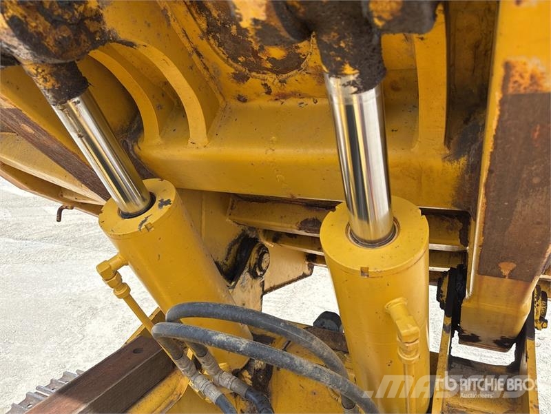 Komatsu CD60R-1 6 t Crawler Dumper Site dumpers