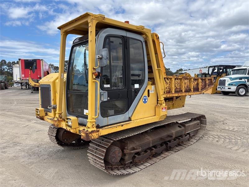 Komatsu CD60R-1 6 t Swivel Crawler Dumper Site dumpers