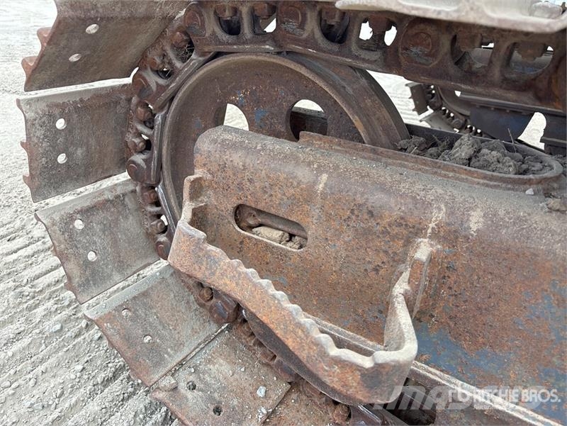 Komatsu CD60R-1 6 t Swivel Crawler Dumper Site dumpers
