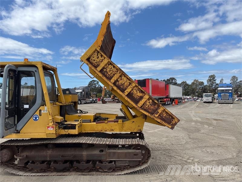 Komatsu CD60R-1 6 t Swivel Crawler Dumper Site dumpers