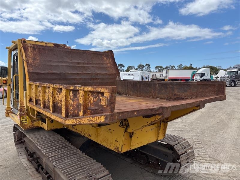 Komatsu CD60R-1 6 t Swivel Crawler Dumper Site dumpers