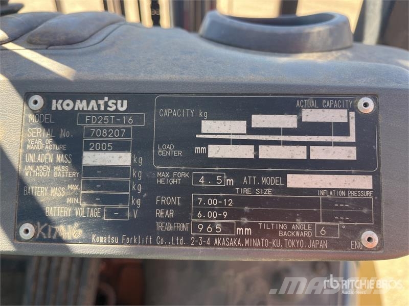 Komatsu FD25T-16 شاحنات ذات رافعات شوكية - أخرى