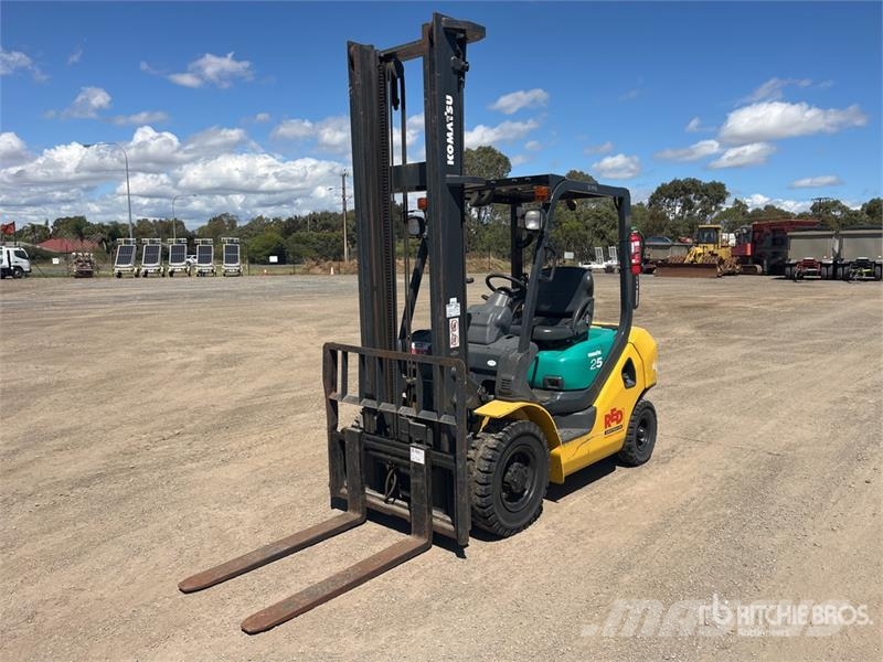 Komatsu FD25T-16 شاحنات ذات رافعات شوكية - أخرى