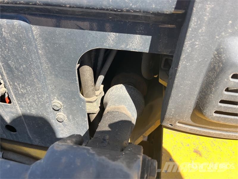 Komatsu FD25T-16 شاحنات ذات رافعات شوكية - أخرى