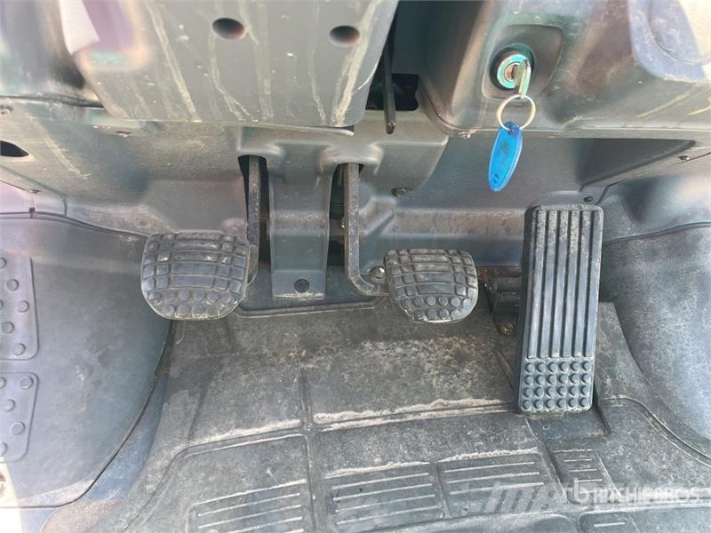 Komatsu FD25T-16 شاحنات ذات رافعات شوكية - أخرى