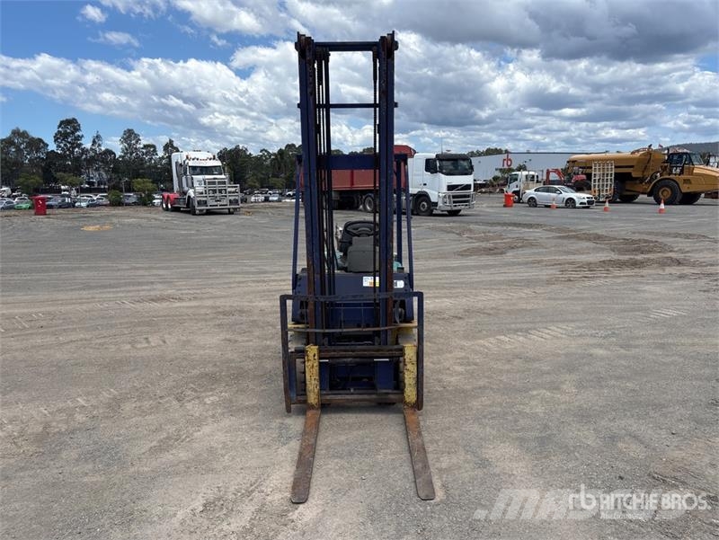 Komatsu FG18T-16 1.8 ton Forklift Інше