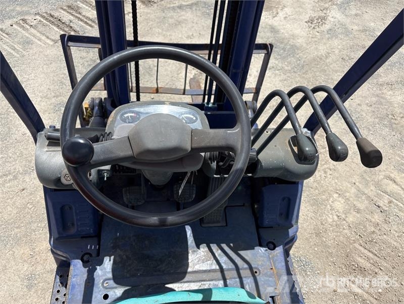 Komatsu FG18T-16 1.8 ton Forklift Інше