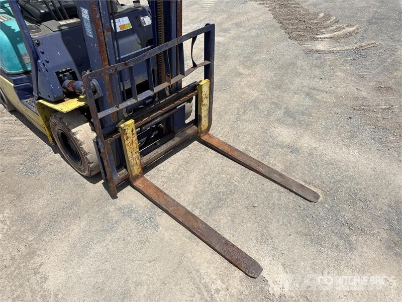 Komatsu FG18T-16 1.8 ton Forklift Інше