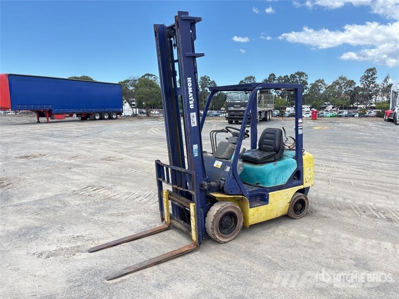 Komatsu FG18T-16 1.8 ton Forklift Інше